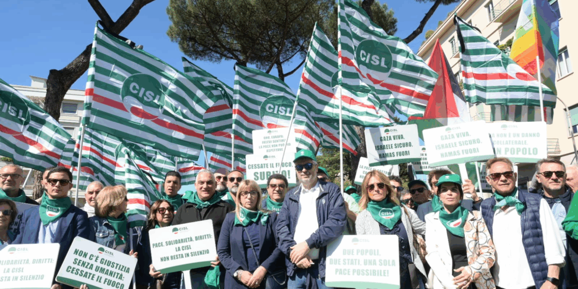 Sit-in per la pace in Medio Oriente: la CISL chiede cessate il fuoco