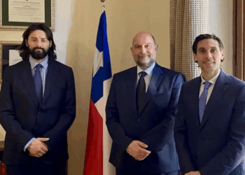 Lotta allo spopolamento, il Sindaco di Fabbriche di Vergemoli incontra Consoli di Cina, Cile e Giappone