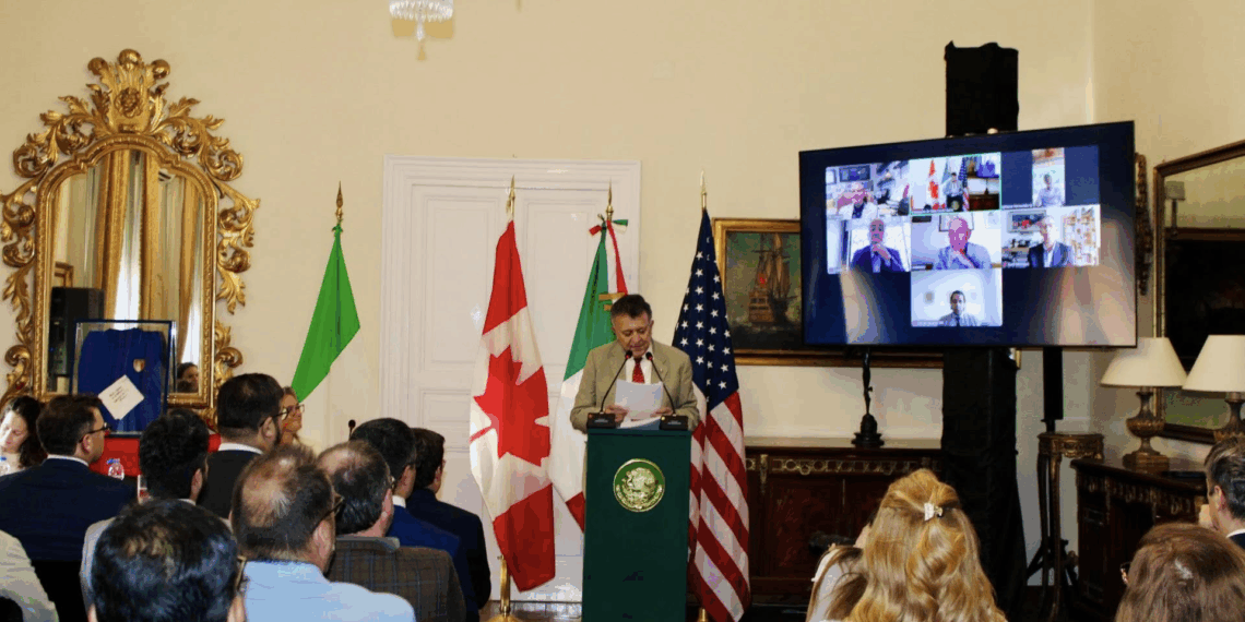 “A un anno dalla Coppa del Mondo”, l’Ambasciata del Messico presenta la prossima edizione dei Mondiali di calcio