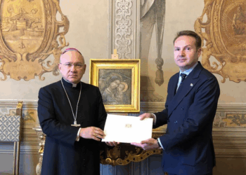 L’Ambasciatore designato della Georgia presso la Santa Sede David Mekvabishvili consegna copia Lettere Credenziali