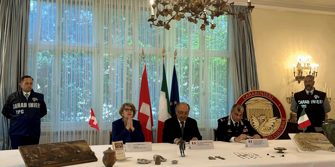 Svizzera, l’Ufficio Federale della Cultura restituisce diversi beni all’Italia