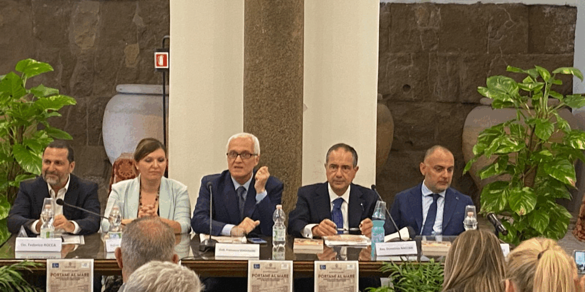 Successo a Roma in Campidoglio per la presentazione del libro “Portami al mare” di Domenico Latino