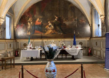 “Delicato splendore, l’arte nobile della porcellana viennese”: l’Ambasciata d’Austria inaugura mostra a Roma