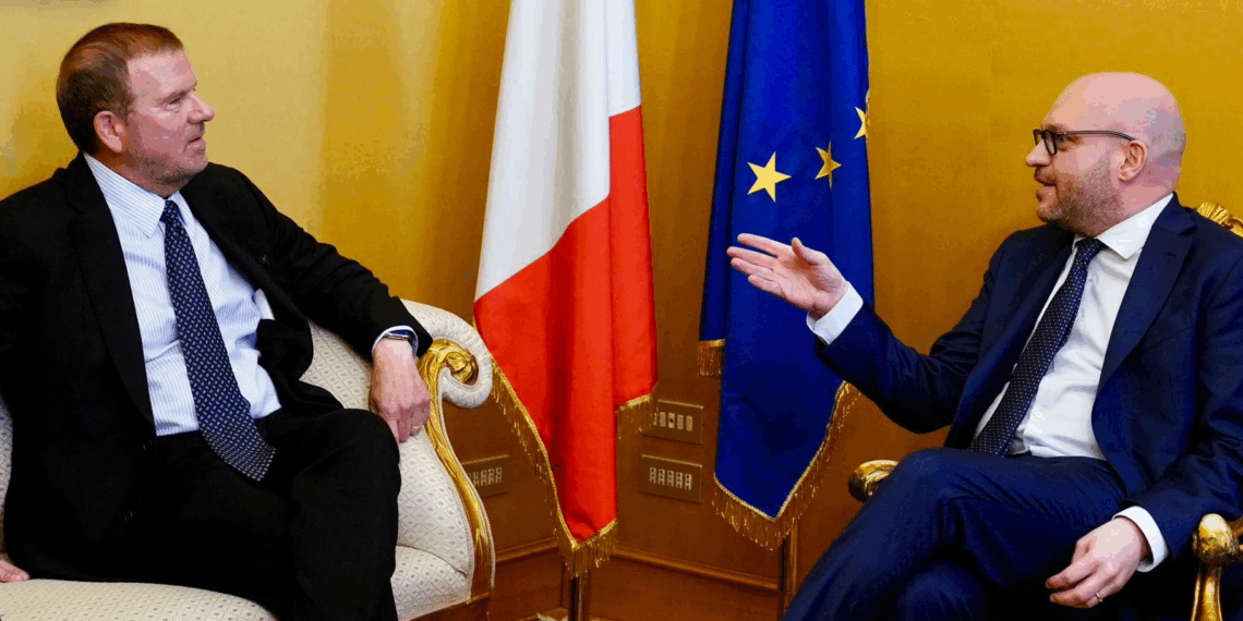 Il Presidente della Camera Fontana incontra l’Ambasciatore USA Tilman J. Fertitta