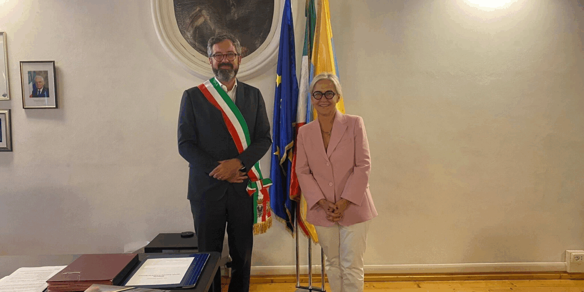 Trento, il Sindaco Ianeselli ha incontrato l’Ambasciatrice della Lettonia Elita Gavele