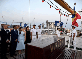 La Nave Scuola della Romania “Mircea” fa tappa a Bari. Amb. Dancau: “E’ simbolo della nostra vocazione al dialogo”