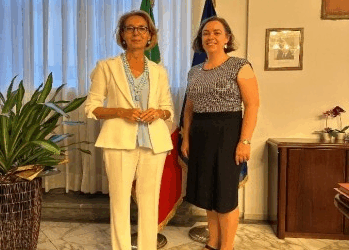 Il Prefetto di Prato riceve l’Ambasciatrice d’Australia in Italia