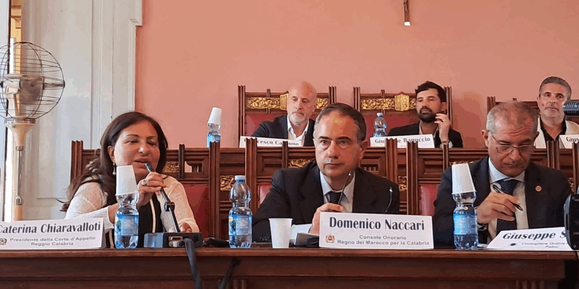 Grande successo di “Ponti del Sud” a Palmi. La sfida del Console Naccari: “Costituiamo Corpo Consolare calabrese”