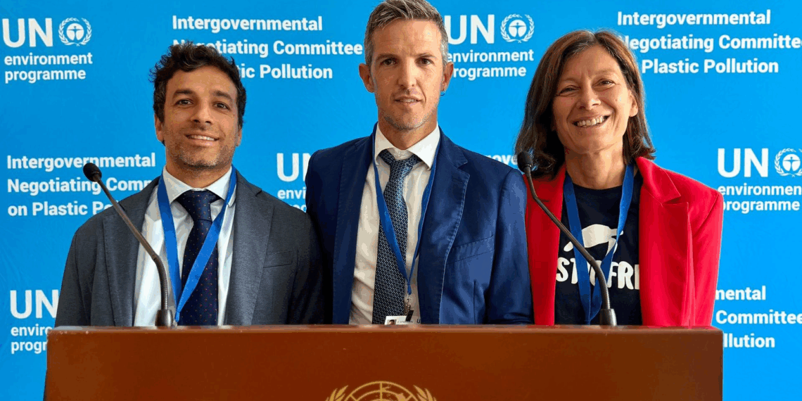 Ambiente: Trattato ONU sulla plastica, pochi progressi a Ginevra. L’appello di Plastic Free Onlus