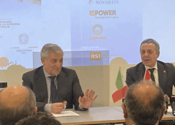 Missione del Ministro Tajani a Berna: incontro con Cassis e partecipazione Conferenza Ambasciatori svizzeri