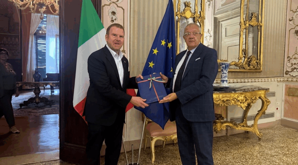 Venezia, il Prefetto Pellos incontra l’Ambasciatore USA Fertitta