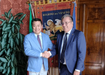 L’Ambasciatore del Kirghizistan Taalai Bazarbaev ricevuto in Consiglio regionale del Veneto
