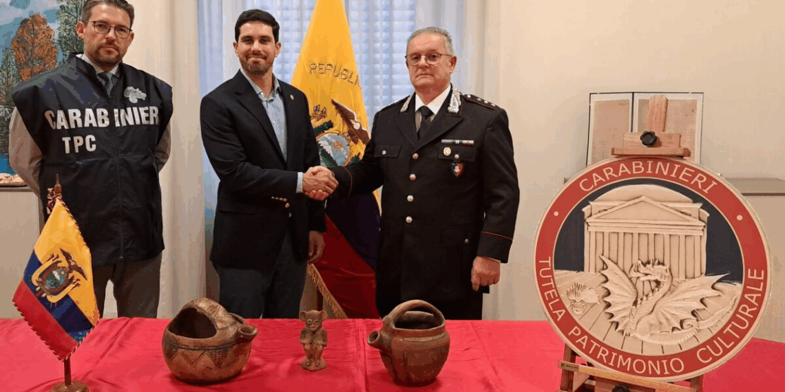 I Carabinieri del Nucleo TPC di Udine restituiscono alle Ambasciate di Iran ed Ecuador preziosi reperti archeologici