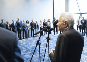 Il Presidente Mattarella incontra il personale dell’Ambasciata d’Italia a Lubiana e la collettività italiana