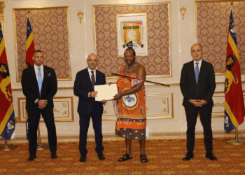 L’Ambasciatore Gabriele Annis presenta Lettere Credenziali a Sua Maestà il Re di Eswatini Mswati III