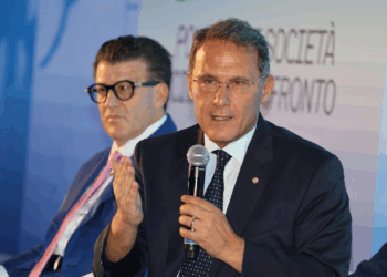 Vice Ministro Cirielli alla Conferenza inaugurale della cattedra UNESCO presso l’Università di Napoli L’Orientale