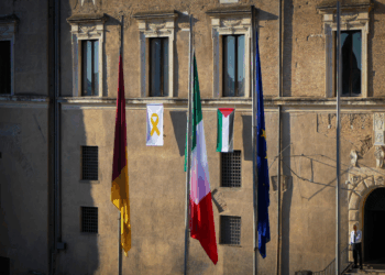 Bandiera della Palestina esposta: la nota di oggi del Campidoglio