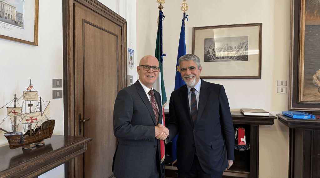 Il Prefetto di Trieste Petronzi riceve l’Ambasciatore del Portogallo Futscher Pereira