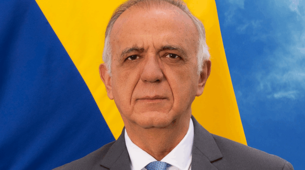 L’Ambasciatore di Colombia presso la Santa Sede Iván Velásquez Gómez presenta Lettere Credenziali a Leone XIV