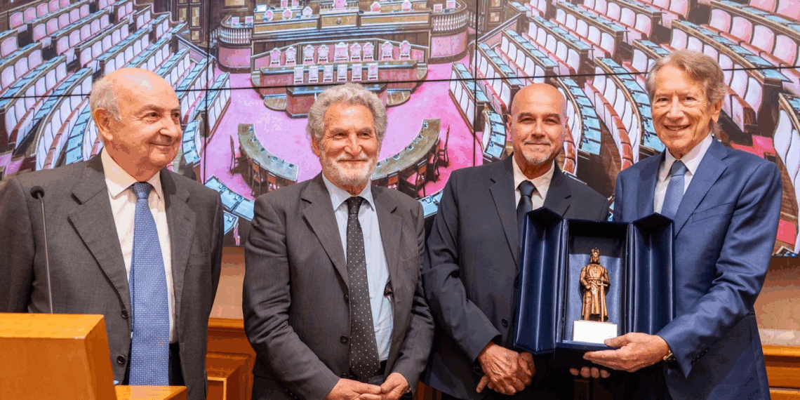 Cultura e Diplomazia: il Centro Studi Federico II premia il Senatore Terzi di Sant’Agata e l’Ambasciatrice Dancau