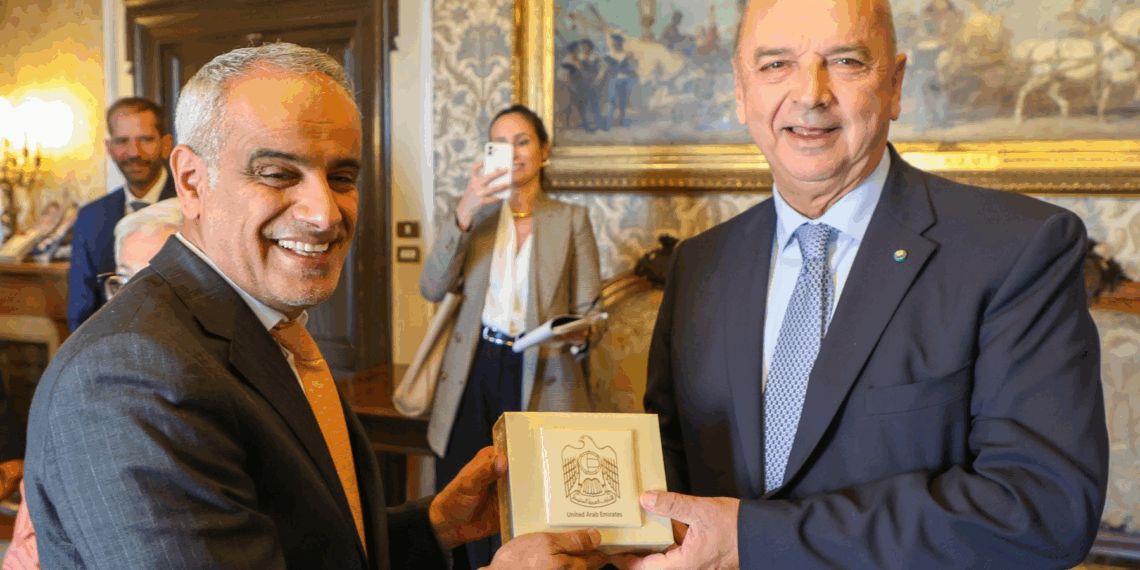 Trieste, il Sindaco Dipiazza riceve l’Ambasciatore degli Emirati Arabi Uniti in Italia Abdulla Al Subousi