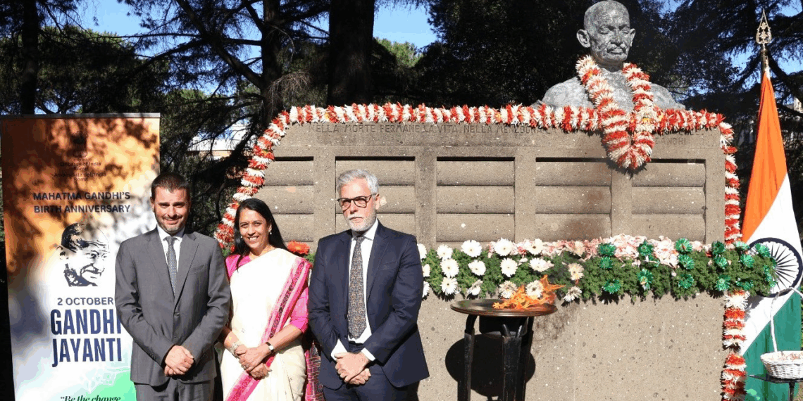 “Gandhi Jayanti”, Cerimonia commemorativa a Roma dedicata alla figura universale del Mahatma