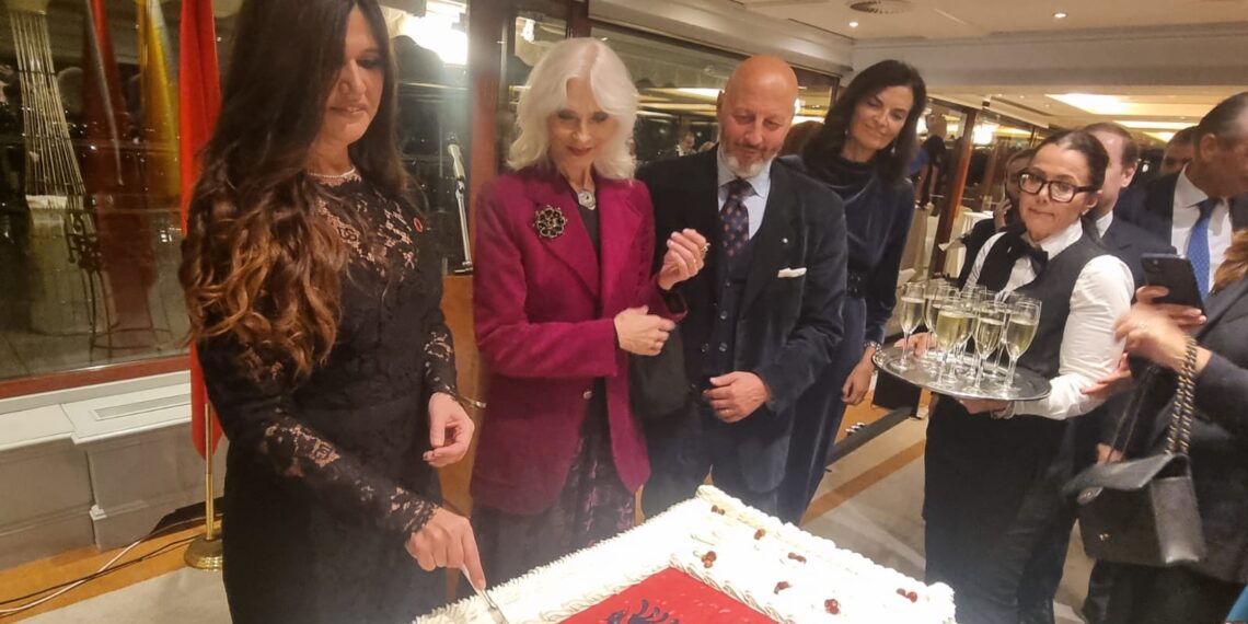 L’Ambasciata d’Albania presso la Santa Sede celebra il 113° Anniversario dell’Indipendenza