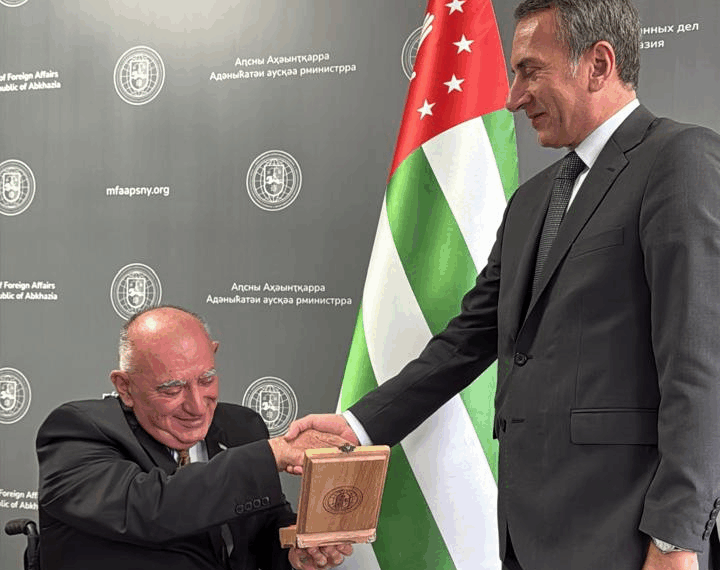 Medaglia al merito a Vito Grittani per l’impegno diplomatico in Abkhazia