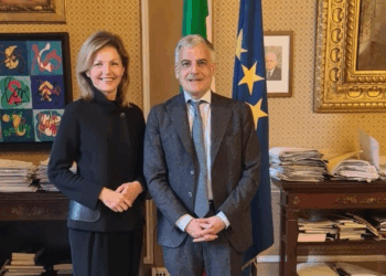 Il Prefetto di Milano Sgaraglia incontra l’Ambasciatrice della Lituania Kreiviene