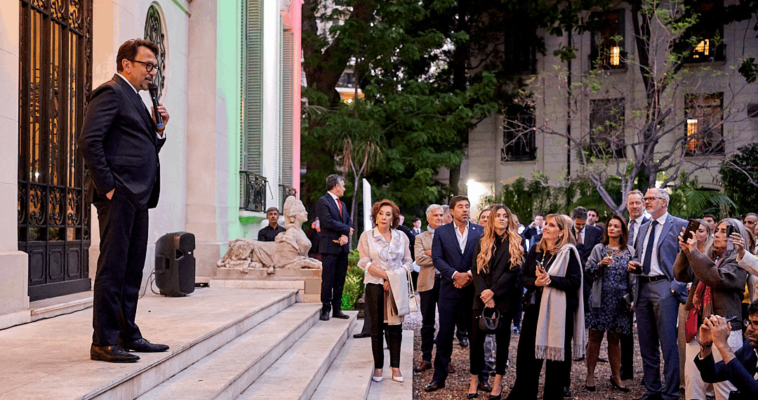 Un saluto carico di emozione: l’Ambasciatore Lucentini conclude la sua missione in Argentina