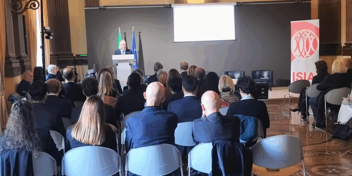 Intelligenza Artificiale, Cybersecurity e Geopolitica: presentato e promosso dall’ISIA primo Manuale Universitario