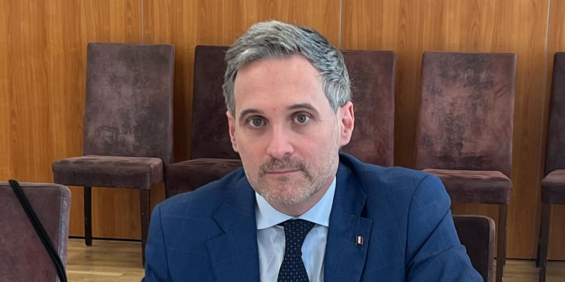 DIALOGHI ITALIANI, Costantino Salis incontra il parlamentare Simone Billi