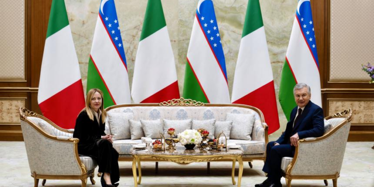 Il Presidente del Consiglio Giorgia Meloni ha concluso il suo viaggio asiatico in Uzbekistan