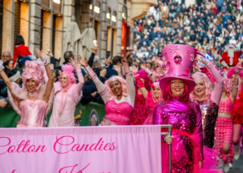 Rome Parade 2026: musica e colori per un Capodanno da record per le vie della Capitale (il video ufficiale)