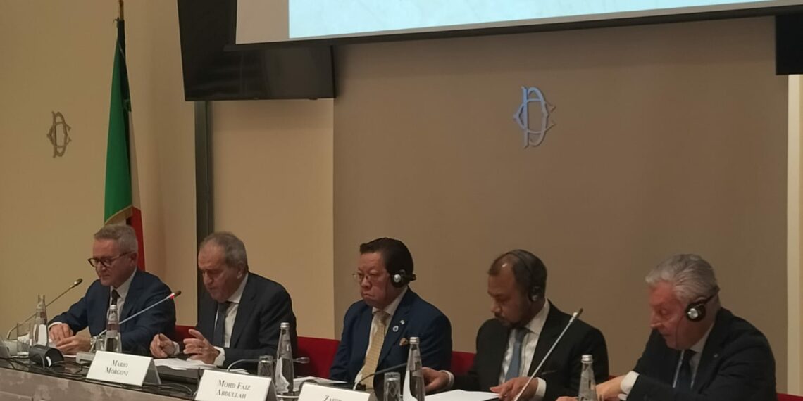 Italia-Malesia: Summit dell’ISIA con Morgoni, Squeri, Divina e Fassino. Videomessaggio del Premier Malese