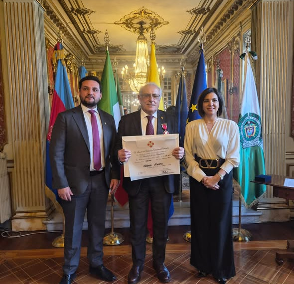 La Colombia conferisce l’Ordine al Merito al Console Onorario Antonio Maione