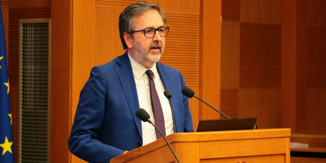 Migranti, De Priamo: “Da Parlamento Ue riconosciuta validità linea governo su rimpatri”