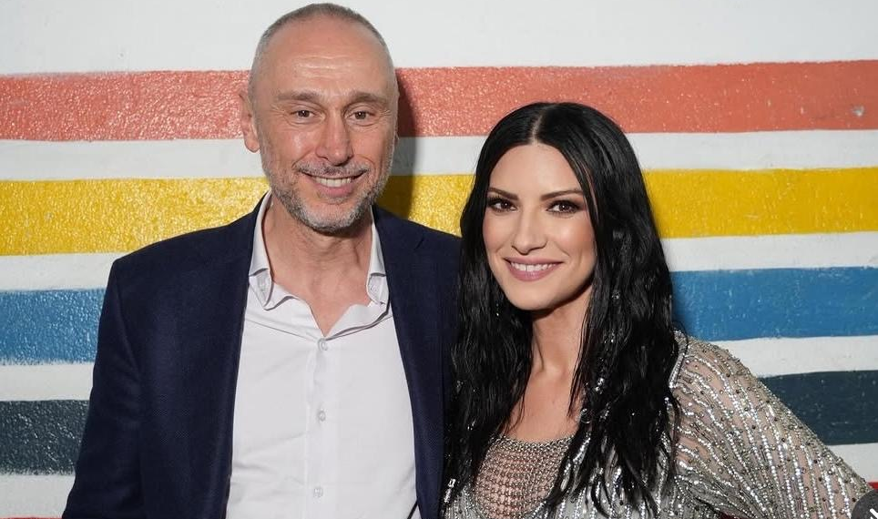 Ecuador, l’Ambasciatore Davoli saluta Laura Pausini prima del concerto di Quito