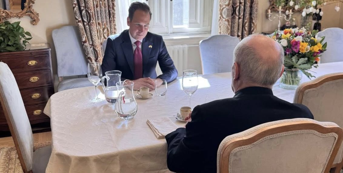 L’Ambasciatore USA presso la Santa Sede incontra il nuovo Nunzio negli Stati Uniti