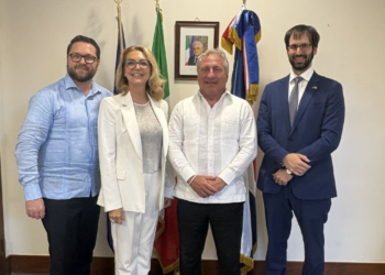 Incontro tra il Com.It.Es. di Santo Domingo e l’Ambasciata d’Italia: focus su servizi consolari