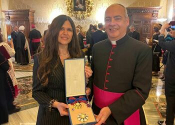 Dama di Gran Croce dell’Ordine Piano: il Vaticano conferisce all’Amb. Frangaj la più alta onorificenza pontificia