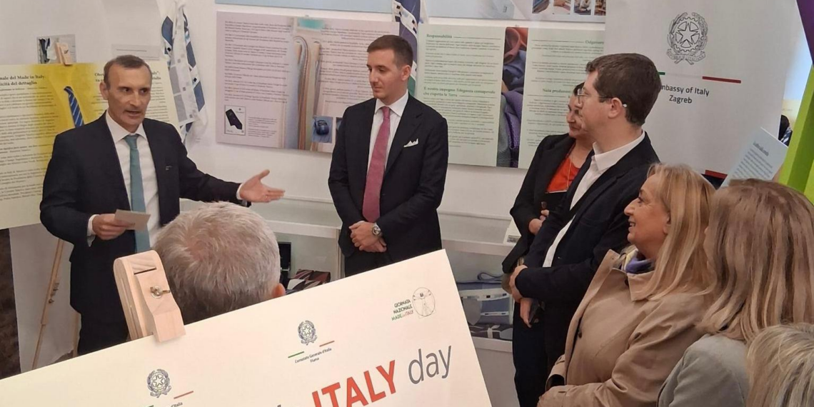 L’Ambasciatore Trichilo inaugura la Mostra Cravatte Talarico a Zagabria