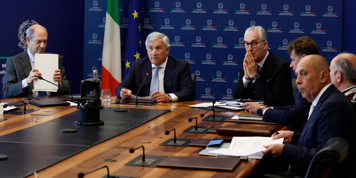 Tajani convoca riunioni per situazione in Libano ed effetti del blocco di Hormuz