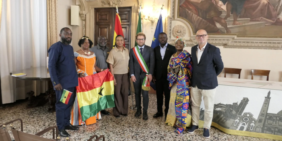 L’Ambasciatrice del Ghana Quartney incontra il Sindaco di Vicenza Possamai