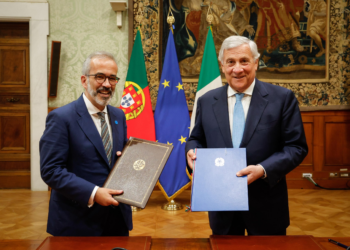 Il Ministro Tajani firma un’intesa con il Ministro portoghese Rangel