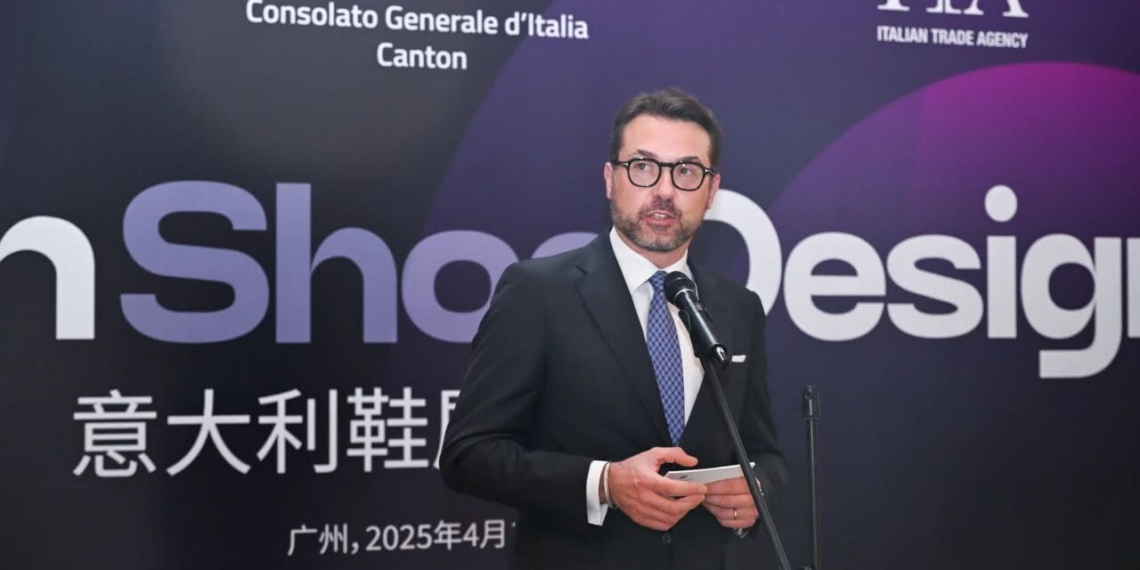 Il Console Generale Valerio De Parolis termina il suo mandato a Canton