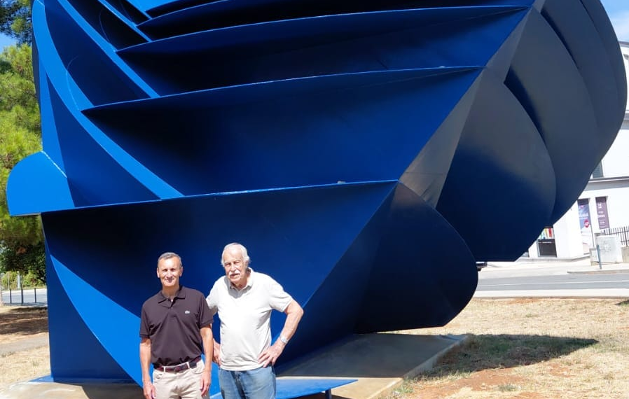 L’Ambasciatore Trichilo incontra a Pola lo scultore Gualtiero Mocenni