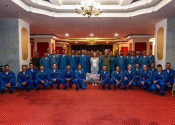Bucarest, l’Ambasciatrice Laura Aghilarre accoglie le Frecce Tricolori