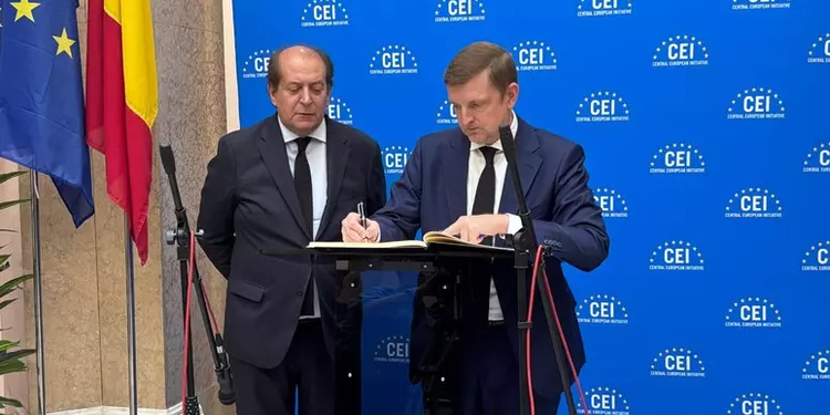Ambasciatore ucraino Brusylo: “La disinformazione russa si allargherà con le elezioni”