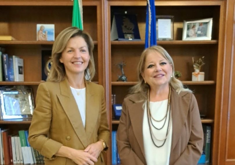 Bari, il Prefetto Riflesso incontra l’Ambasciatore di Lituania Kreivienè